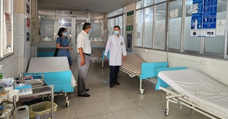 Các trung tâm y tế trên địa bàn tỉnh đảm bảo khả năng thu dung, điều trị người mắc COVID-19.
