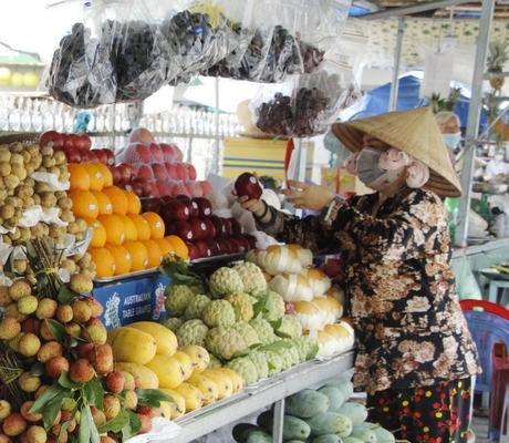 Người tiêu dùng nên chọn mua trái cây ở nơi có uy tín, nguồn gốc, xuất xứ rõ ràng.