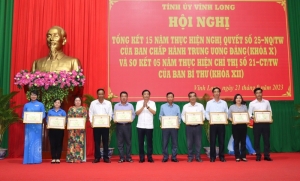 Nâng cao nhận thức, vai trò công tác phụ nữ và thanh niên trong tình hình mới