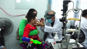 Số ca bệnh đau mắt đỏ đang gia tăng mạnh
