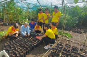 Anh Nghiệp yêu nông nghiệp